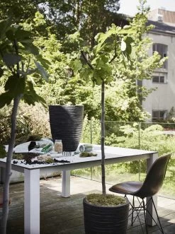 Capi Bloempot Nature Elegant Row NL - D34 X H47cm - Zwart -Woondecoratie Winkel vaas elegant laag row nl 36x47 zwart bloempot 7 8