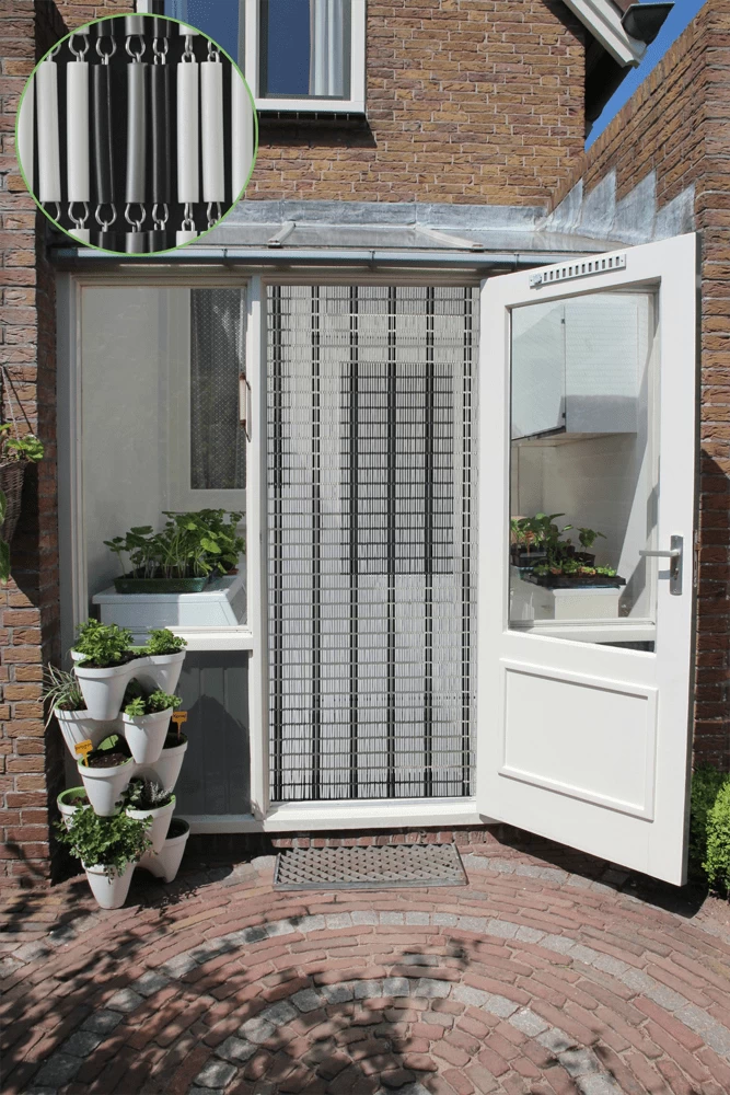 Vliegengordijn Banen - Wit/Zwart/Zilver - 100 X 232cm - Sun-Arts 3 Vliegengordijn Banen - Wit/Zwart/Zilver - 100 X 232cm - Sun-Arts - Afbeelding 3